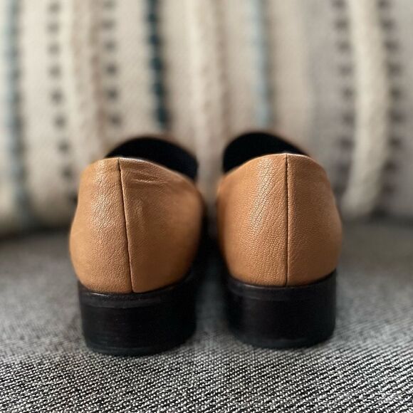 Textured leather heeled loafer 40 TAN - Picture 11 of 14
